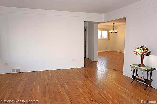 Builiding view one for 8563 Cavell, Westland, MI. 48185