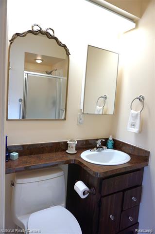 Builiding view twelve for 8563 Cavell, Westland, MI. 48185