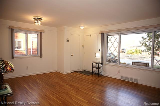 Builiding view two for 8563 Cavell, Westland, MI. 48185