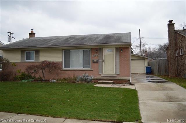 front view for 31219 Stephen, Westland, Mi. 48185