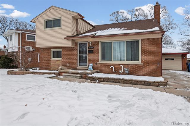 Builiding view twenty one for 31015 Mackenzie, Westland, MI. 48185