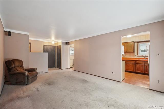 Builiding view seven for 28312 Mackenzie, Westland, MI. 48185