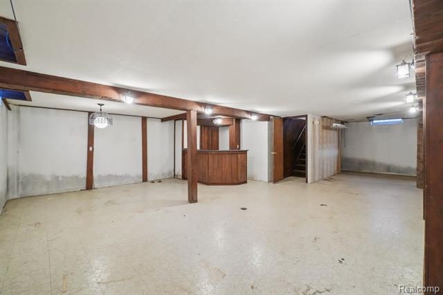 Builiding view twenty two for 28312 Mackenzie, Westland, MI. 48185