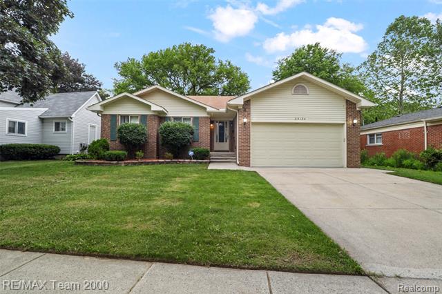 front view for 25134 Ann Arbor Tr, Dearborn Heights, Mi. 48127