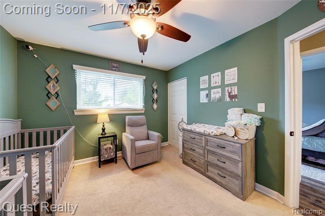 Builiding view seventeen for 9013 Oporto, Livonia, MI. 48150