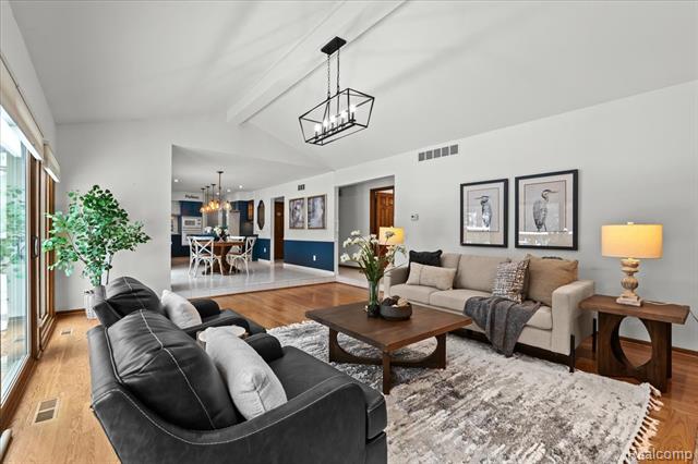 Builiding view four for 10408 Wellington, Plymouth, MI. 48170