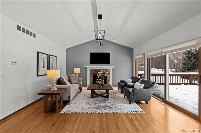 Builiding view three for 10408 Wellington, Plymouth, MI. 48170