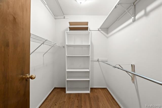 Builiding view twenty five for 10408 Wellington, Plymouth, MI. 48170