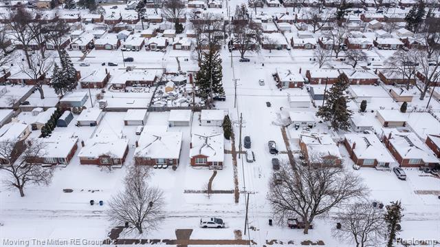 Builiding view forty three for 8913 Appleton, Redford, MI. 48239