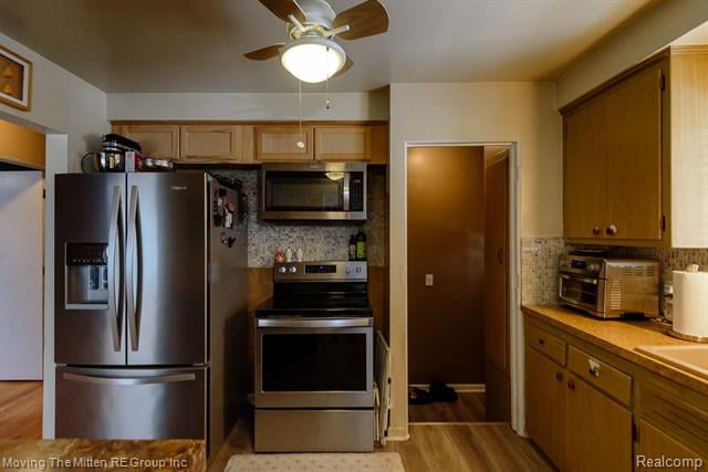 Builiding view nine for 8913 Appleton, Redford, MI. 48239