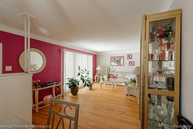 Builiding view one for 8913 Appleton, Redford, MI. 48239