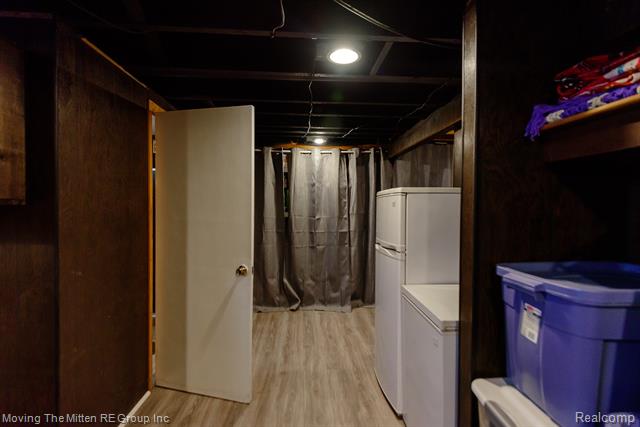 Builiding view thirty four for 8913 Appleton, Redford, MI. 48239