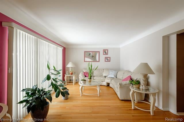 Builiding view three for 8913 Appleton, Redford, MI. 48239