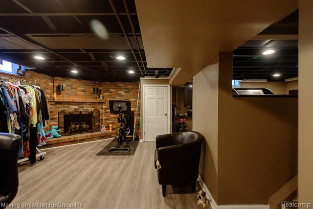 Builiding view twenty five for 8913 Appleton, Redford, MI. 48239