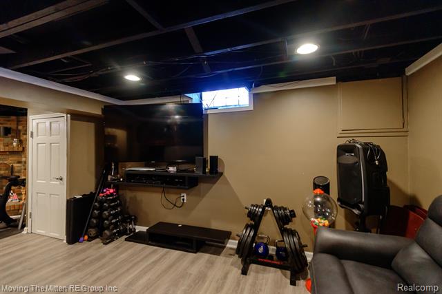 Builiding view twenty nine for 8913 Appleton, Redford, MI. 48239