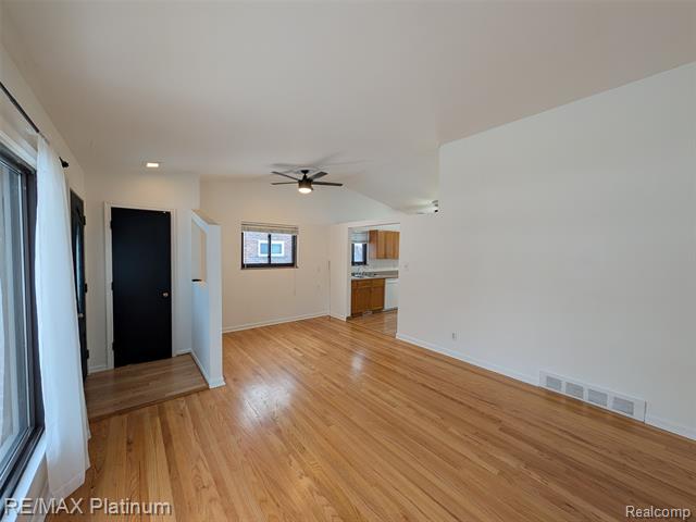 Builiding view two for 29965 Westfield, Livonia, MI. 48150