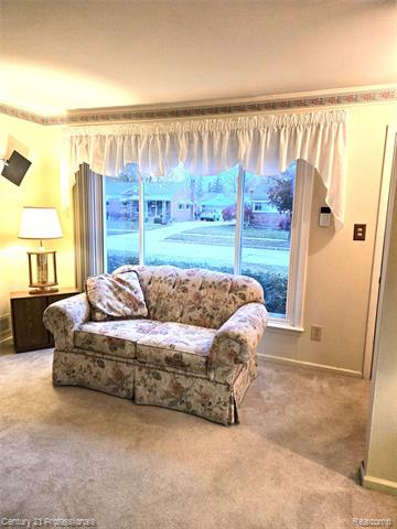 Builiding view fourteen for 31265 Minton, Livonia, MI. 48150