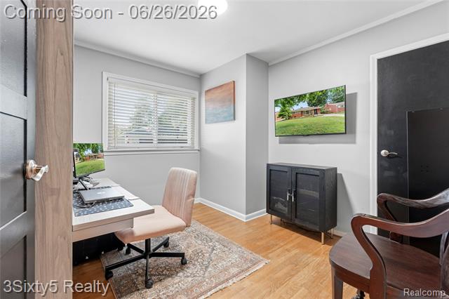 Builiding view fifteen for 28717 Westfield, Livonia, MI. 48150