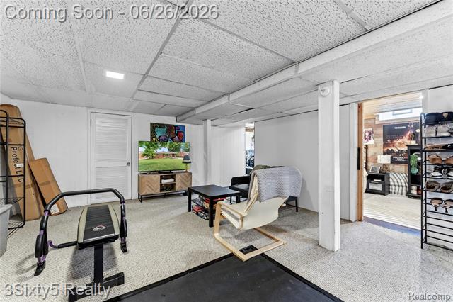 Builiding view seventeen for 28717 Westfield, Livonia, MI. 48150