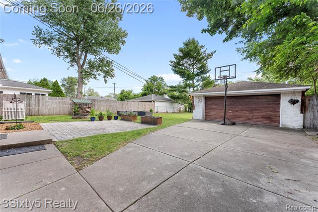 Builiding view twenty one for 28717 Westfield, Livonia, MI. 48150
