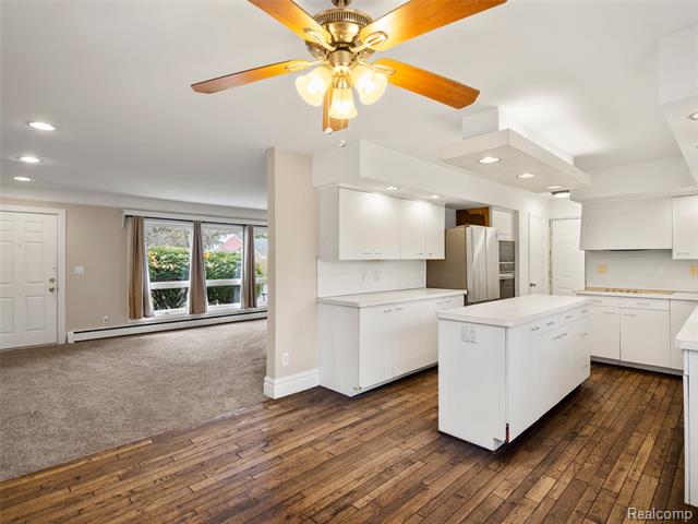 Builiding view eleven for 24361 Glenda, Novi, MI. 48375