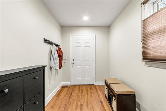 Builiding view eighteen for 1095 Roosevelt, Plymouth, MI. 48170