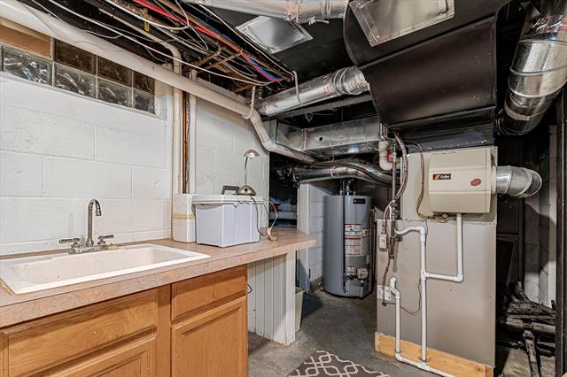 Builiding view forty three for 1095 Roosevelt, Plymouth, MI. 48170