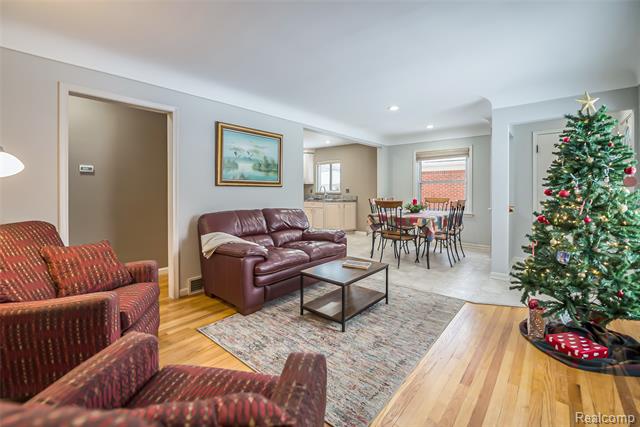 Builiding view three for 9330 San Jose, Redford, MI. 48239