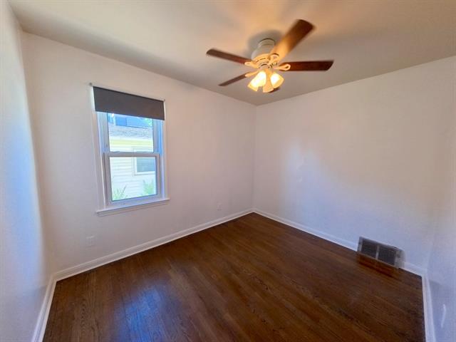 Builiding view eleven for 23147 Melville, Hazel Park, MI. 48030