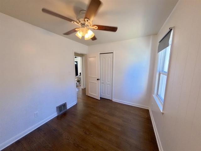 Builiding view twelve for 23147 Melville, Hazel Park, MI. 48030