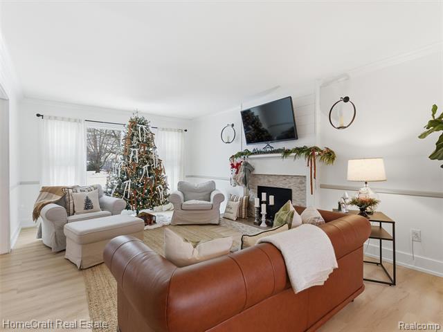 Builiding view nine for 11829 Canton Center, Plymouth, MI. 48170