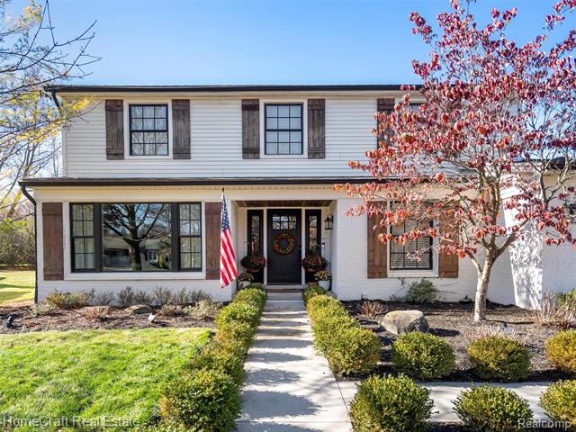 Builiding view sixty five for 11829 Canton Center, Plymouth, MI. 48170