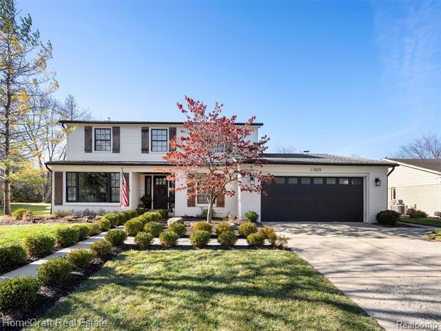 Builiding view sixty four for 11829 Canton Center, Plymouth, MI. 48170