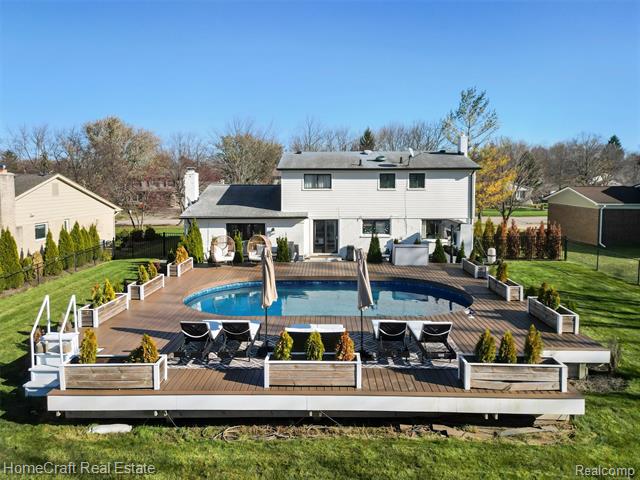 Builiding view sixty for 11829 Canton Center, Plymouth, MI. 48170