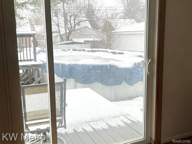 Builiding view thirty one for 9979 Berwyn, Redford, MI. 48239