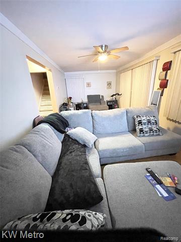 Builiding view twenty four for 9979 Berwyn, Redford, MI. 48239