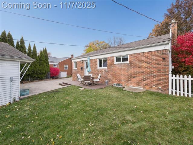 Builiding view forty five for 28035 Clements Circle N, Livonia, MI. 48150