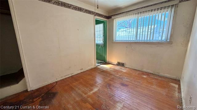 Builiding view fourteen for 11761 Hazelton, Redford, MI. 48239