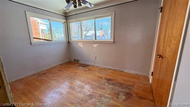 Builiding view twelve for 11761 Hazelton, Redford, MI. 48239