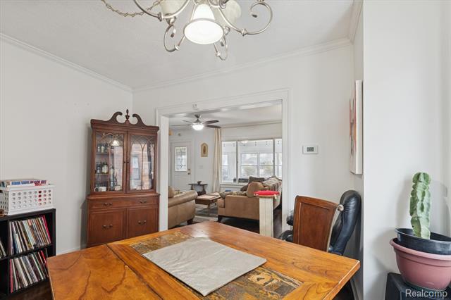 Builiding view fourteen for 265 E Lewiston, Ferndale, MI. 48220