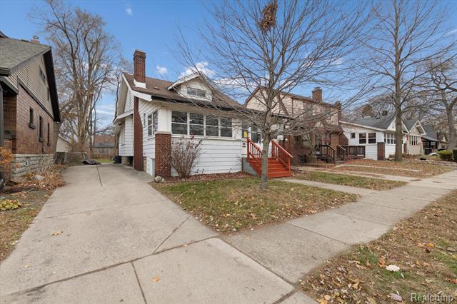 Builiding view one for 265 E Lewiston, Ferndale, MI. 48220