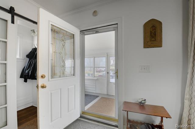 Builiding view six for 265 E Lewiston, Ferndale, MI. 48220