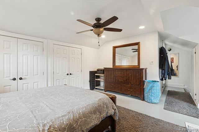 Builiding view twenty six for 265 E Lewiston, Ferndale, MI. 48220