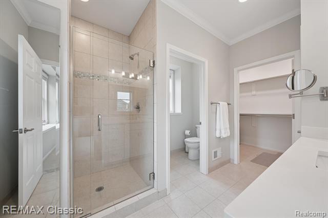 Builiding view twenty for 47595 Greenwich, Novi, MI. 48374