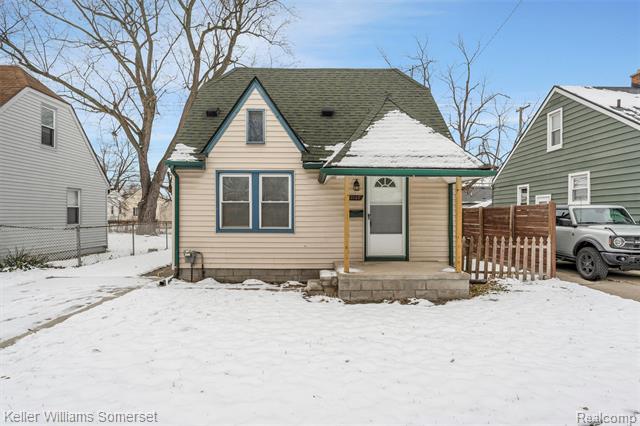 Builiding view nineteen for 23337 Reynolds, Hazel Park, MI. 48030