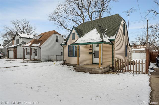 Builiding view twenty for 23337 Reynolds, Hazel Park, MI. 48030