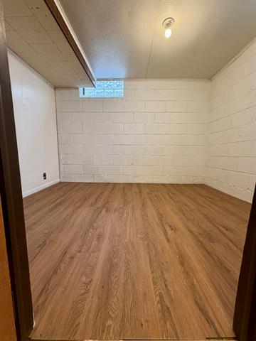 Builiding view twelve for 23551 Geneva, Oak Park, MI. 48237