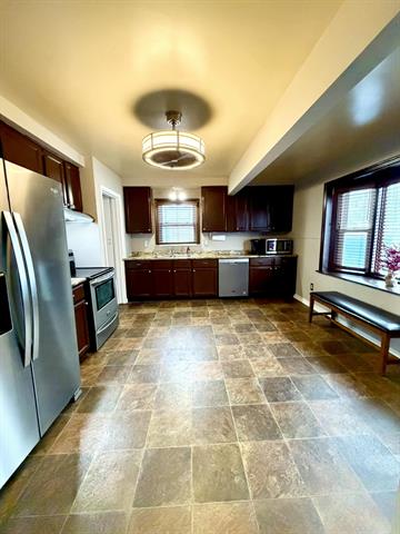 Builiding view two for 23551 Geneva, Oak Park, MI. 48237