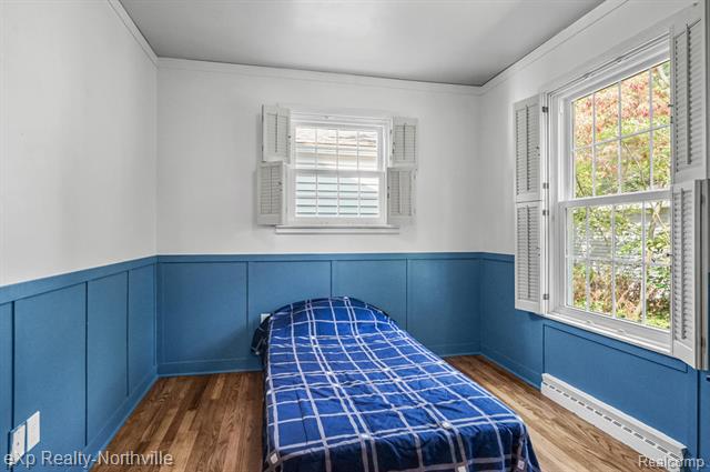 Builiding view twenty five for 23930 Cass, Farmington, MI. 48335