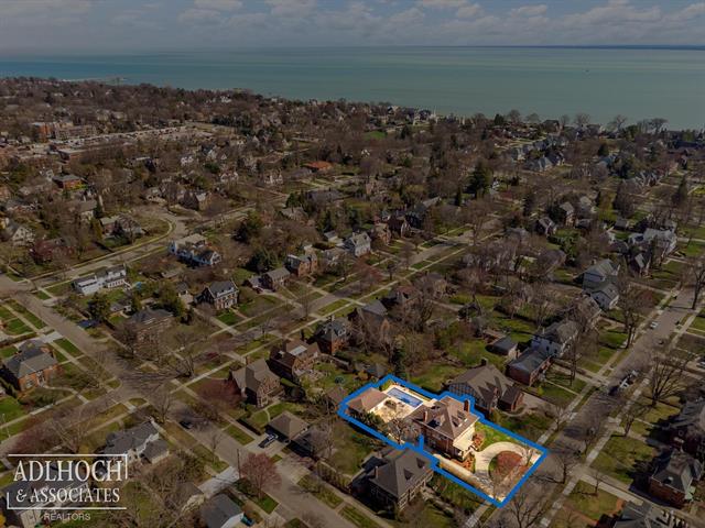 Builiding view forty one for 1020 Kensington, Grosse Pointe, MI. 48230